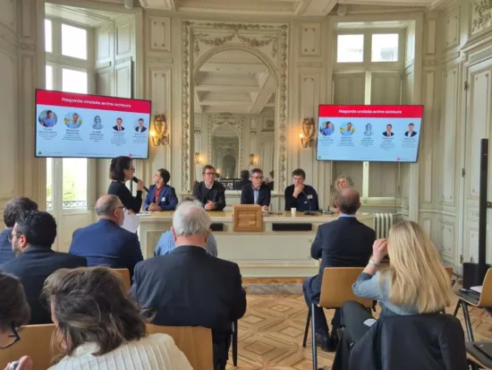 table ronde sur l'emploi saisonnier au CIVB