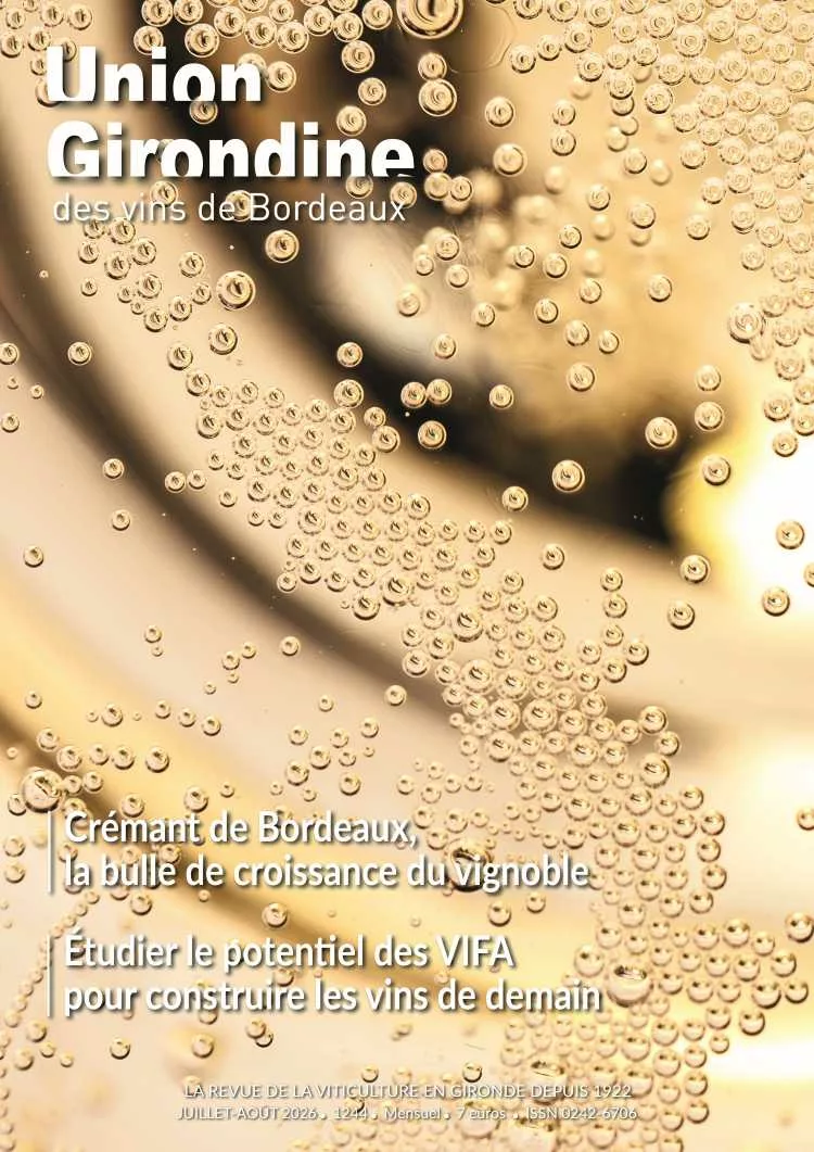 une du numéro d'été de l'union girondine présentant des bulles de crémants de bordeaux